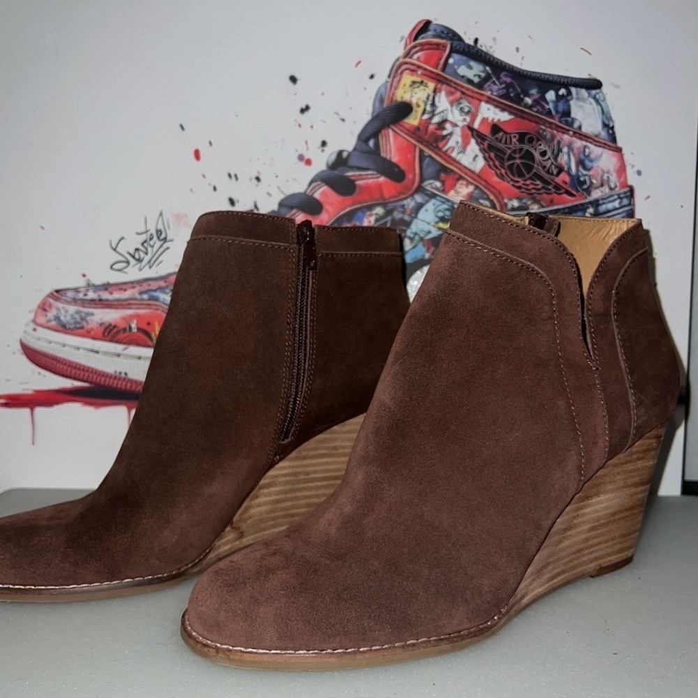 Lucky Brand Yimina Wedge Booties Women 11 Brown Excellent Suede Ankle Boots